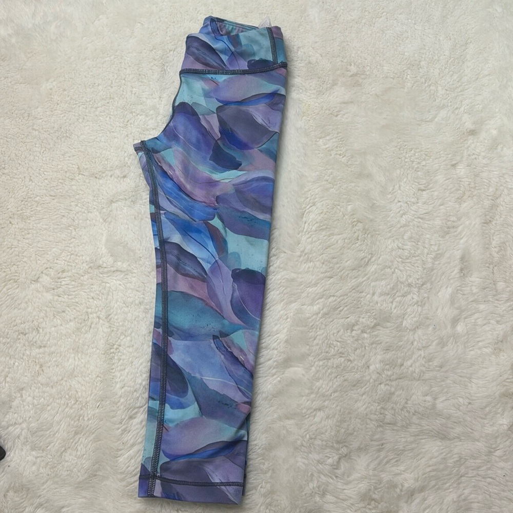 Athleta Girl Printed Chit Chat Capri